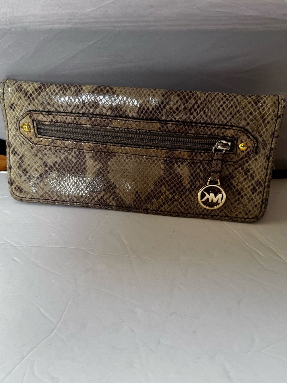 Michael Kors NEW Snakeskin Long Clutch Bag Wristlet Animal Wallet Brown Gold Tan - Picture 2 of 16